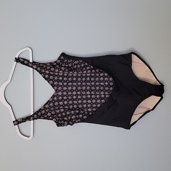 Eddie Bauer Slimsuit Summer Boho Fun size 16 one piece Bathing Suit - Picture 1 of 10